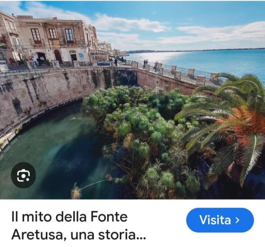 Casa Vacanza D&G Syrakusa Exteriör bild